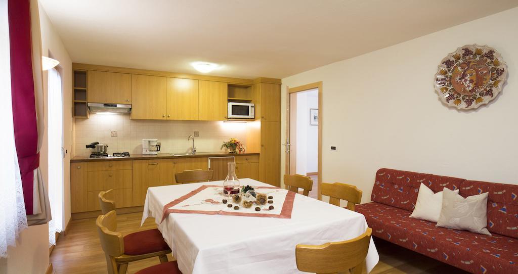 Ciasa Col Cuch Apartment La Villa  Cameră foto